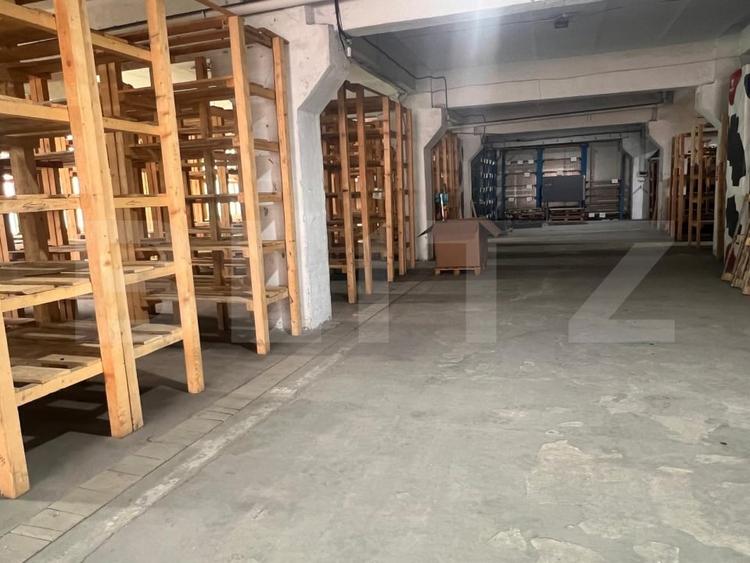 Spațiu industrial, de 450 mp, în Mofleni