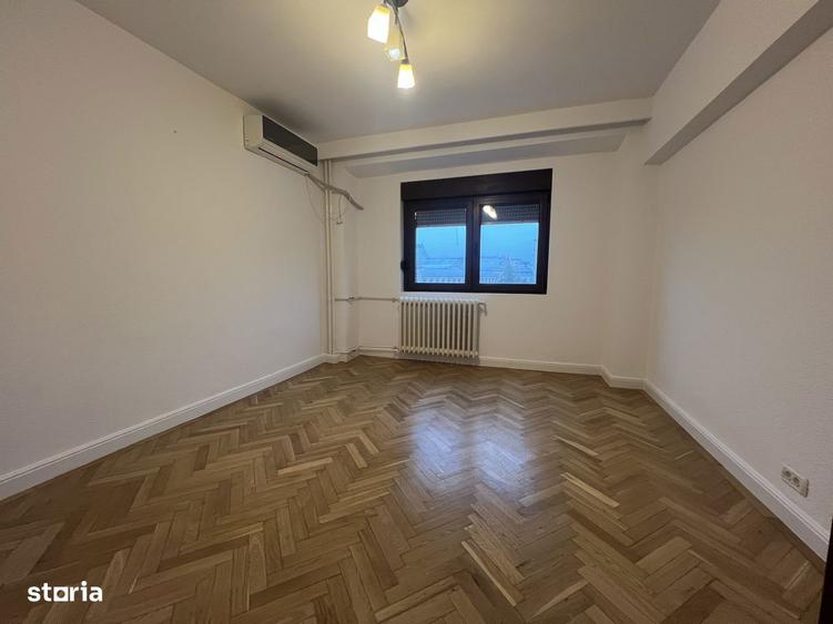 Piata Unirii, ideal birouri - 9