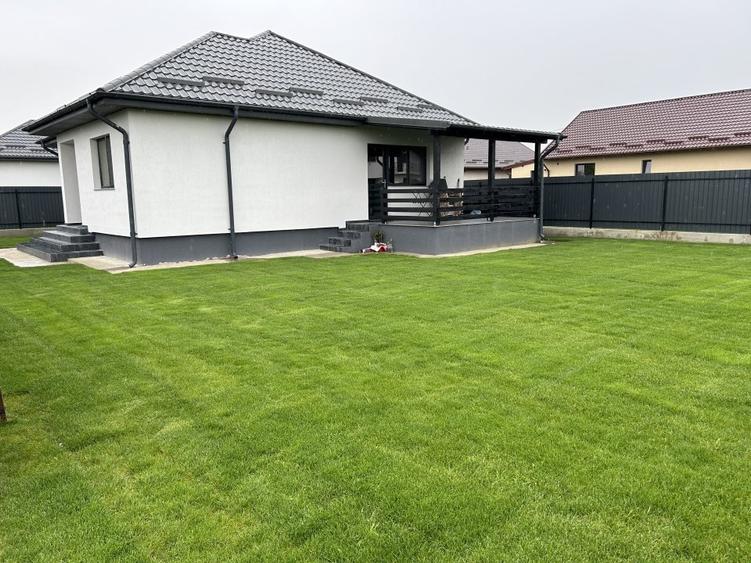 V&acirc;nd casa construcție  noua 2024 Bacau Serbanesti(zona t&acirc;rg aut - 16