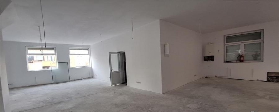 Vanzare Spațiu Comercial 1013 mp Utili P+3 în Zona Cu Trafic Intens din Sibiu - 11