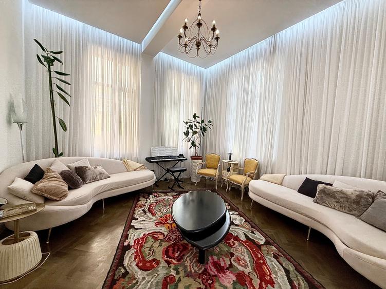 Vanzare 7 camere  in vila BELLE ÉPOQUE - GRADINA ICOANEI - 3