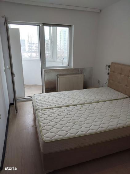 Urgent vand Studio 53 Mp langa mall Coresi eta1 Mobilat utilat Liber! - 1