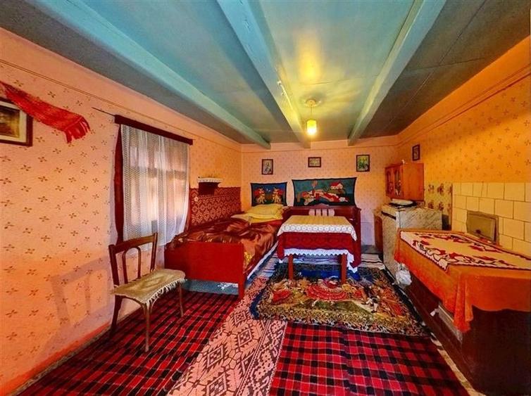 Tur Virtual! Casa traditionala+ domeniu de 4.300 mp,livada, anexe:refugiu apreci - 11