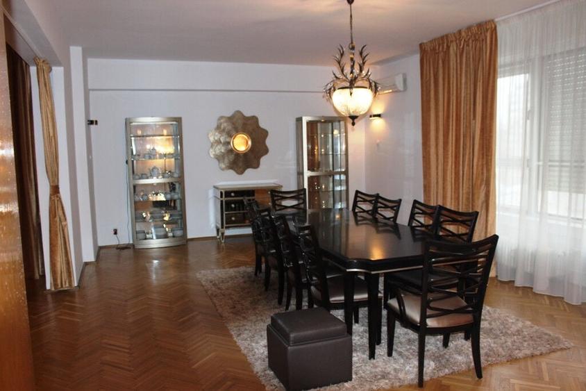 Gradina Icoanei Dacia 198 util 5 camere mobilate 1290 euro - 2