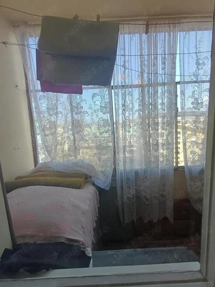 De vanzare apartament cu 2 camere, in zona Roman Voda, curata, spatios 29.900euro - 5