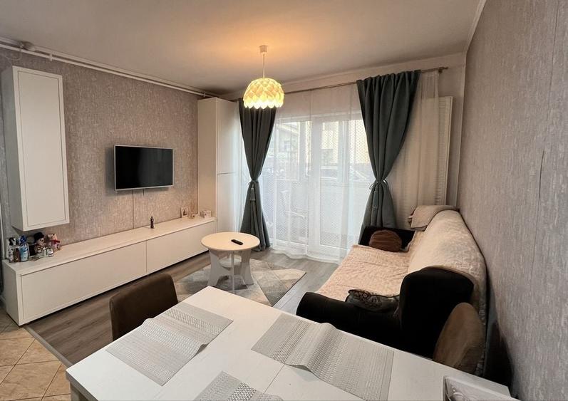 Apartament cu 2 camere decomandat în Exterior Vest