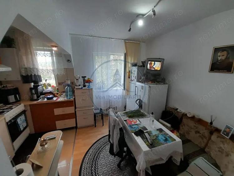 Apartament cu 2 camere, 52 mp, cu loc de parcare, zona DECEBAL - 5