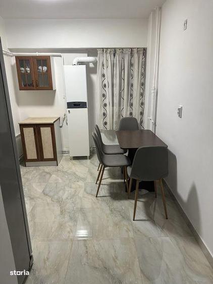 Inchiriez Apartament 4 camere zona Rovine 100Mp - 2