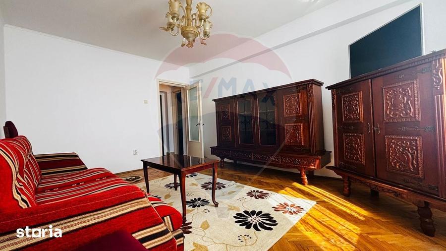 Apartament cu 2 camere decomandat, mobilat în Sud
