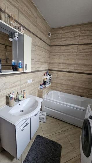 Apartament 2 camere în zona STRAZII AUREL VLAICU - 8