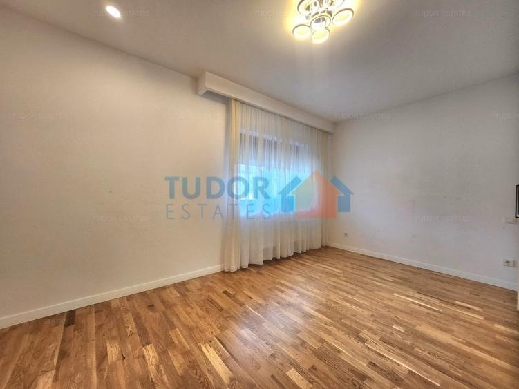 Beautiful 5 bedroom villa in Oxford Gardens - 24