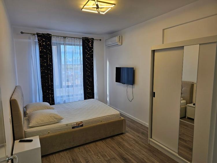 Apartament 3 camere, terasă generoasă, parcare subterană — Via Pipera - 6