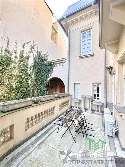 Vanzare vila interbelica reconsolidata si renovata in zona Armeneasca - 9