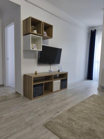 Inchiriez apartament 2 cam Militari Residence - 2