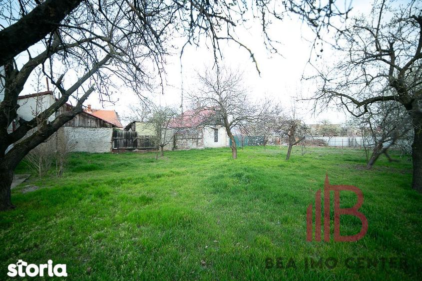 Casa solida pe un singur nivel ?i 1018 mp teren - 1