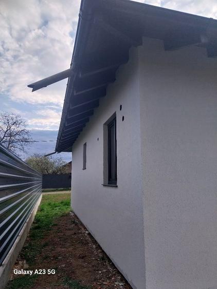 Casa de vanzare sau parcele de teren 700mp. - 3