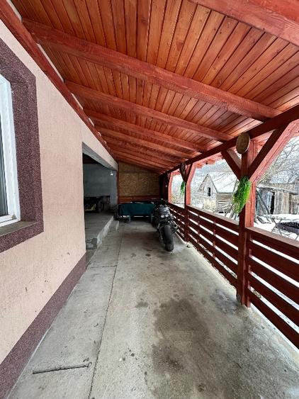 Casă Parava De Vânzare  - 1