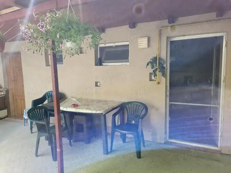 Vand casa foarte buna, str. Crisan - 7