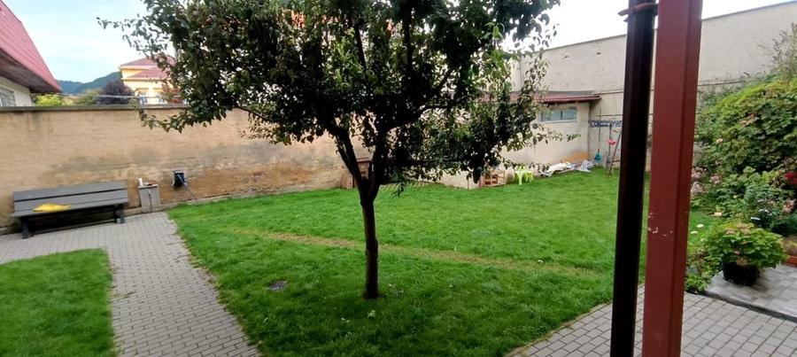 Apartament spatios cu vedere spre Tampa in casa solida - 11