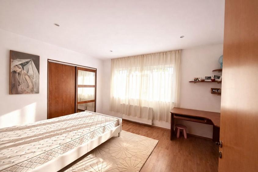 Vila 5 camere cu curte și Grădină - 6
