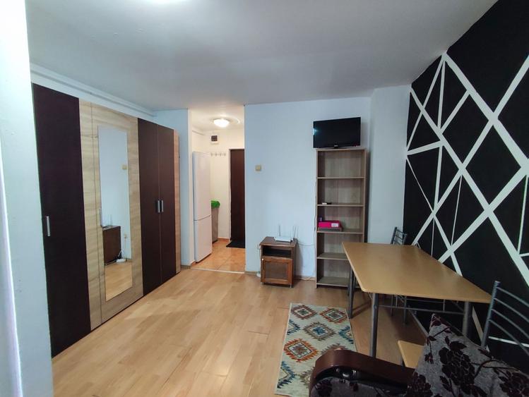 Inchiriez garsoniera - 4