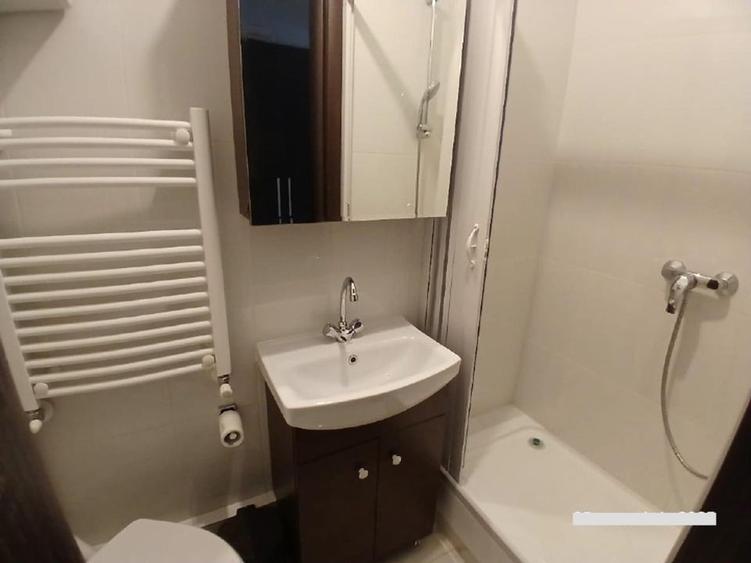 Apartament spatios 2 camere, 2 bai si balcon 13mp - 10