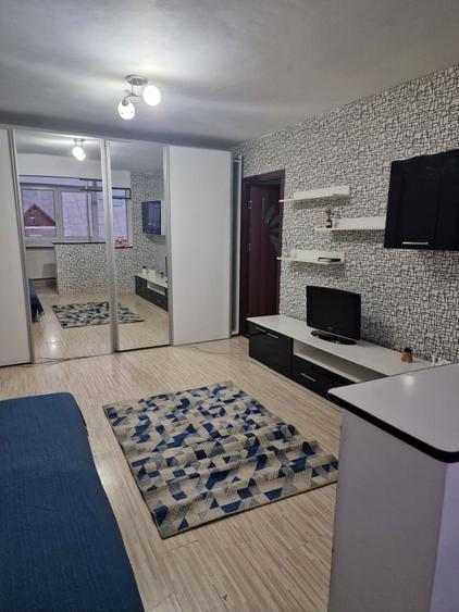 Vand apartament 3 camere HCC Scoala 7 - 6