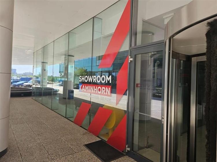 Spațiu comercial de ?nchiriat 81 mp ?pretabil showroom/magazin - 9