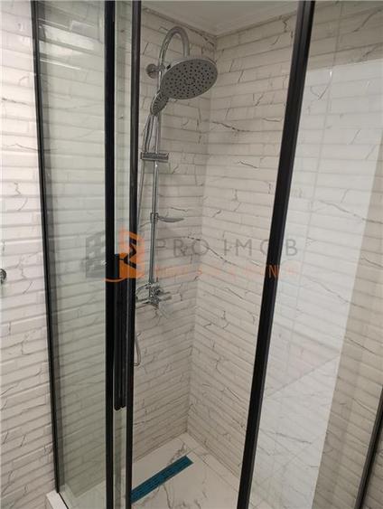 Apartament 2 camere cf 2 decomandat zona Crang - 10