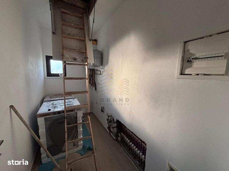 Casă cu 4 camere în Ciupercenii Noi