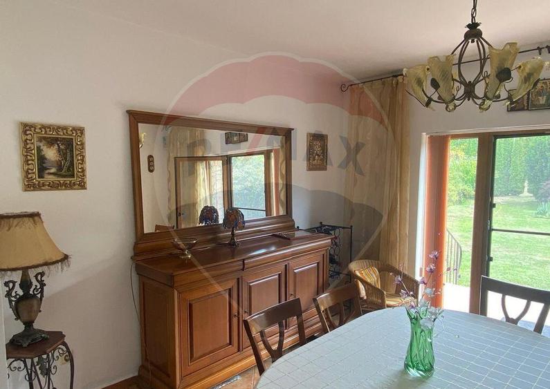 DE VANZARE Vila de vacanta in Pucioasa /Dambovita - 25