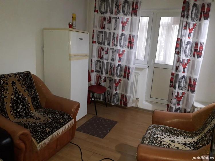 Vand garsoniera confort I utilata ?i mobilata zona I, etaj 2 din 4, strada Hipodrom. - 1