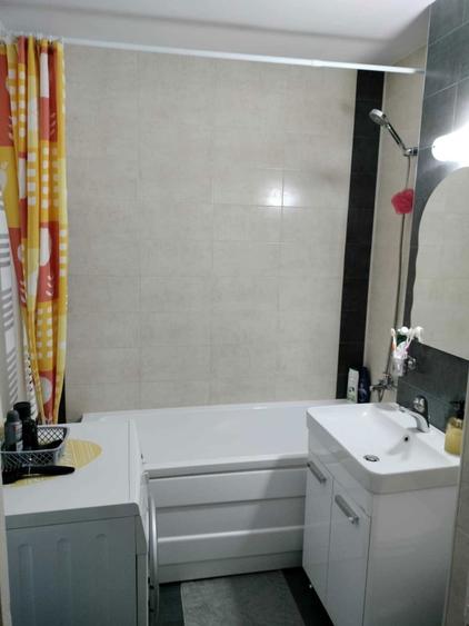 Apartament 3 camere B-dul M. Eminescu, nr. 8, FARA AGENTII - 1