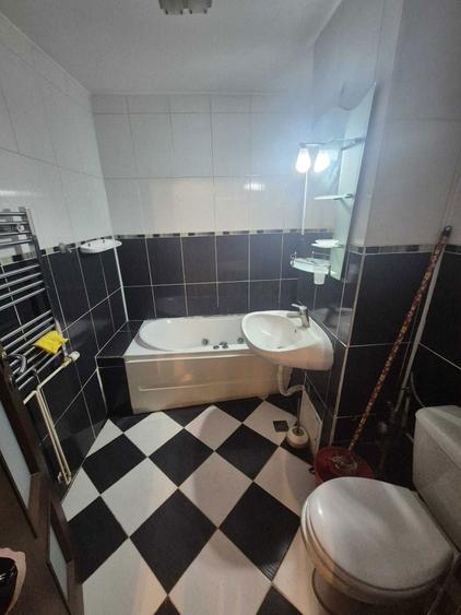 Apartament 3 camere 78 mp Targoviste - Str. Constantin Brancoveanu - 7