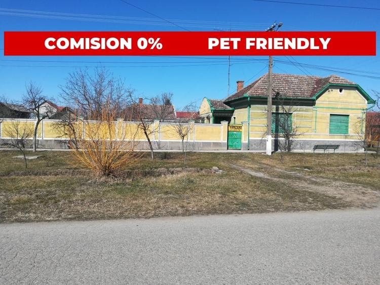 Casă individuală cu 6 camere cu Canalizare în Nădlac