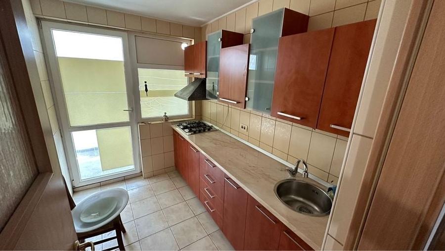 Apartament cu 2 camere decomandat, mobilat în Ștefan cel Mare