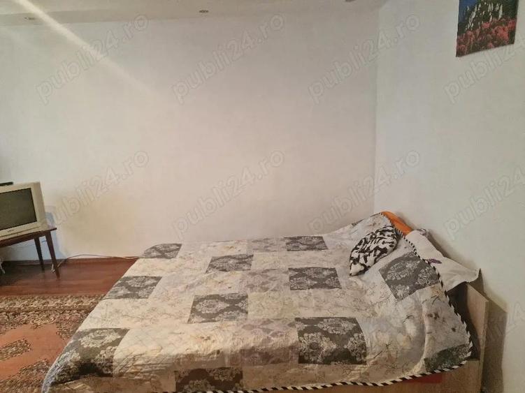 Ap 2 cam, etaj2 , decomandat,utilat,balcon,centrala, zona Spiru Haret - 1