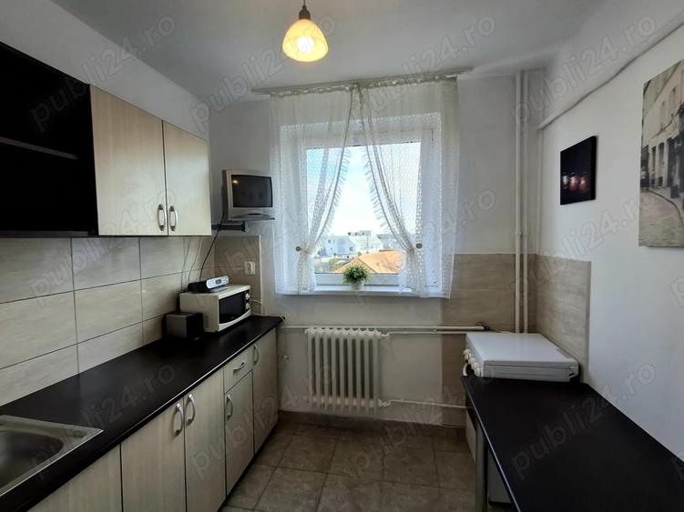 Apartament 2 camere de inchiriat, zona Medicina, central - 4