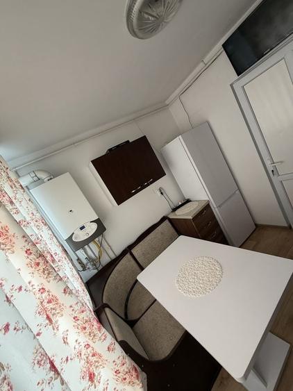 Apartament cu 2 camere semidecomandat în Exterior Vest