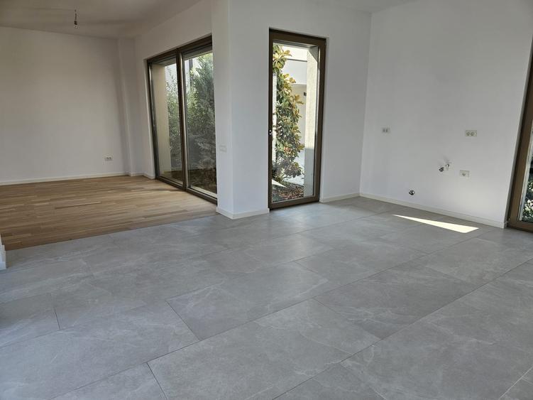 Monarch Soleil  - disponibil acum , finisaje de lux - 4