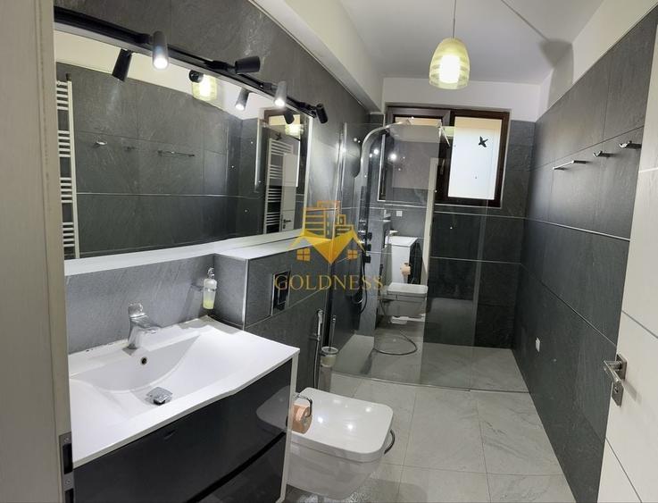 Duplex cu 4 camere cu Canalizare în Bună Ziua