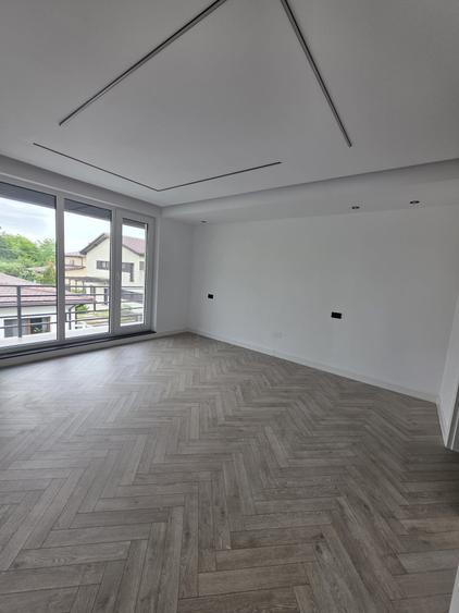 COMISION 0% – Vilă Individuală cu Piscină în Otopeni - 11