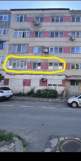 Vand apartament cu 2 camere, decomandat - 3