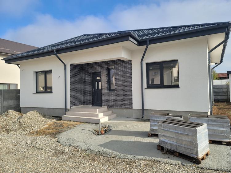 Casă de vânzare | 90 mp | 320 mp teren | Tunari | 185.000€ - 1