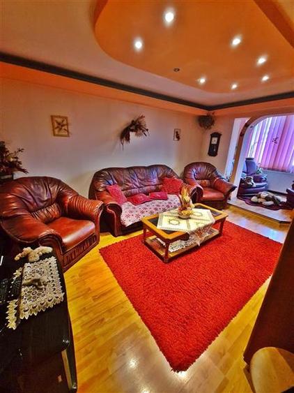 Apartament 3 camere decomandat, 2 bai, Carpatilor - 1