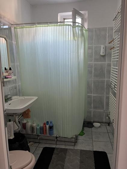 Vand apartament 2 camere bucatrie open-space zona ultra centrala ,parter mp 64 + boxa alimente bloc de caramida dotat cu centrala proprie,termopane - 3