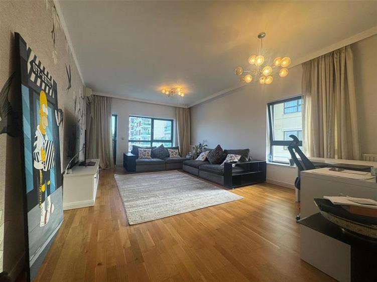 3 CAMERE EMERALD RESIDENCE // LAKEVIEW// 97 MP - 1