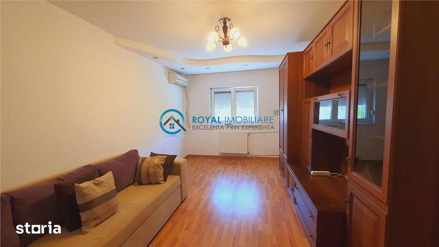 Royal Imobiliare - Vanzare Apartament 3 camere zona 9 Mai - 8
