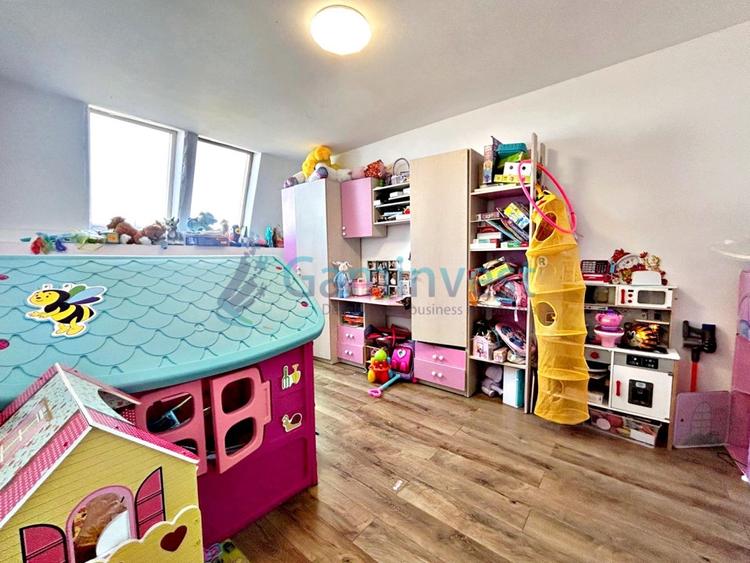 Apartament cu 3 camere de vânzare, Oradea, Rogerius, 85mp utili - 10