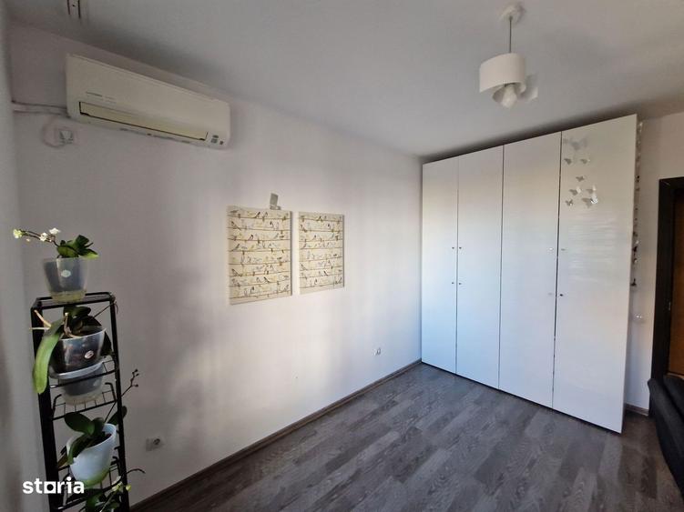 Proprietar, ofer spre inchiriere apartament cu 3 camere, Bloc 2017 - 2